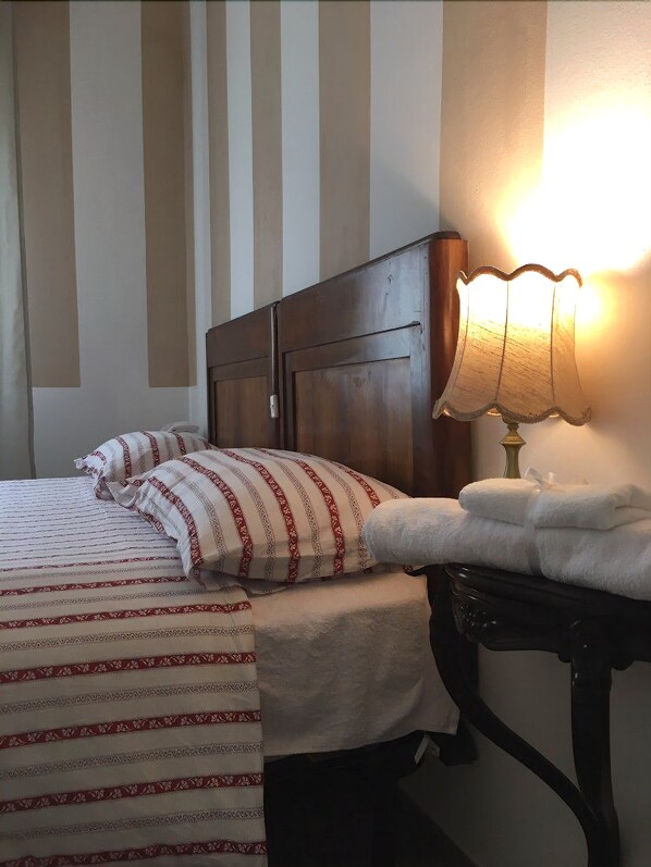 Premium bedding, soundproofing, free WiFi, bed sheets