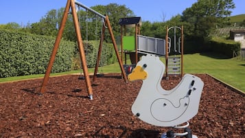 Außen-Kinderspielplatz