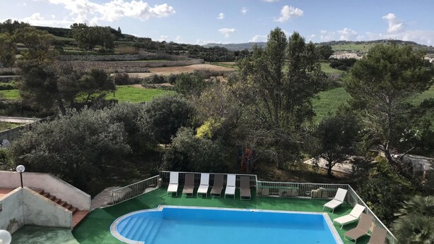 Garden - White Star (Naxxar)