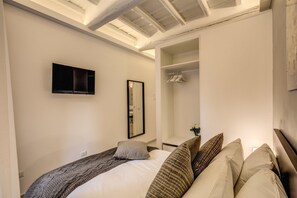 Standard Double Room | Room amenity