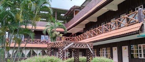 Standard Twin Room | Free WiFi