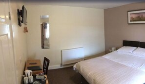 Superior-mökki, esteetön, kylpyhuone makuuhuoneen yhteydessä (Ground Floor)