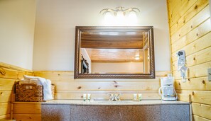 Deluxe-Zimmer, 2 Queen-Betten, Annex | Badezimmer