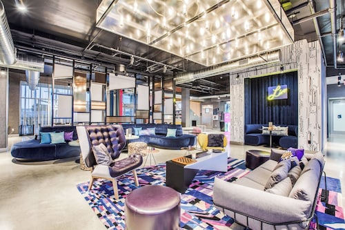 Aloft by Marriott Dallas Arlington Entertainment District