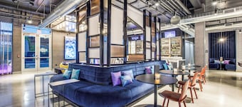 Aloft Dallas Arlington Entertainment District