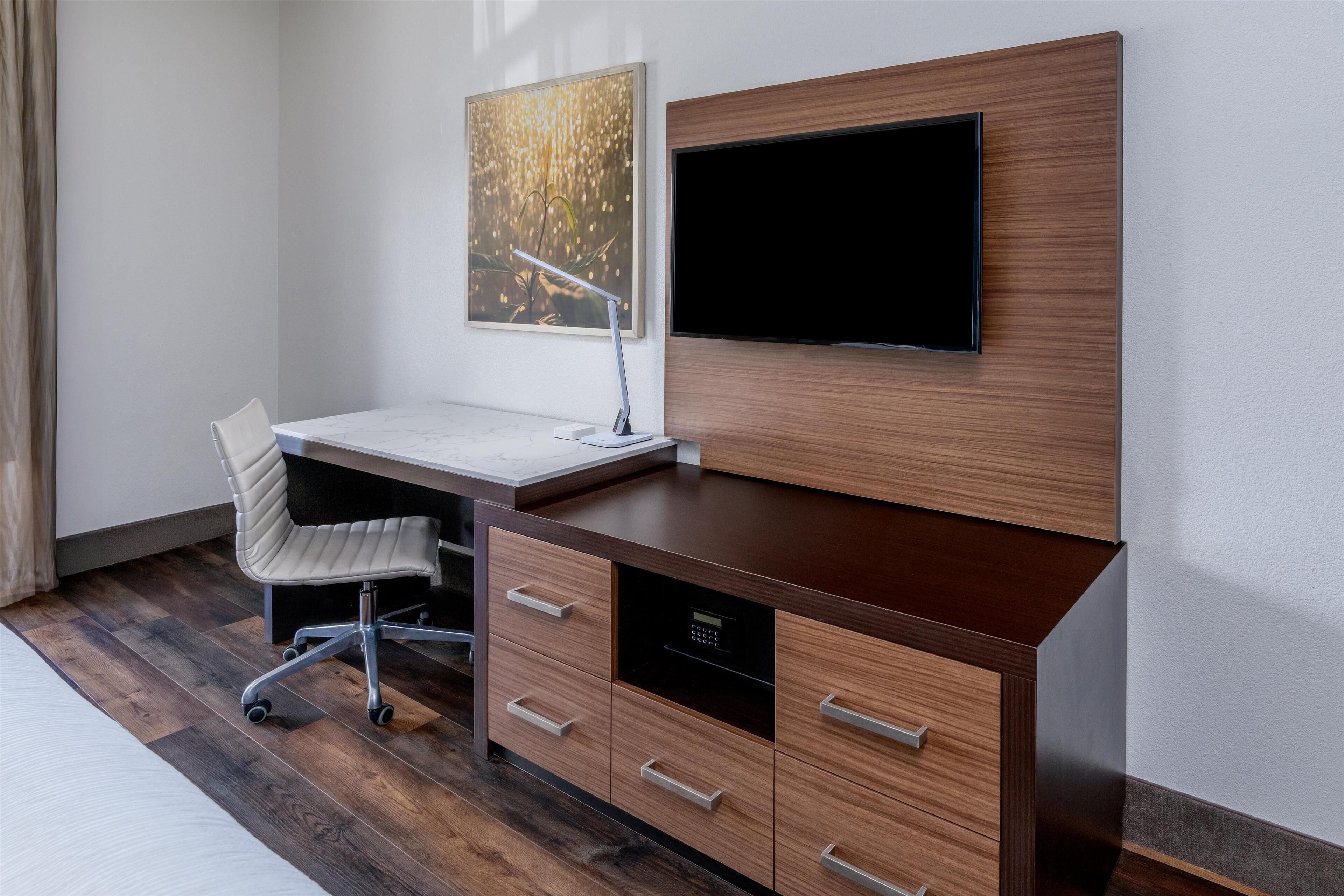 pillow-top beds, in-room safe, individually decorated, desk