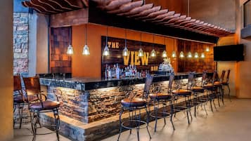 Cocktail bar