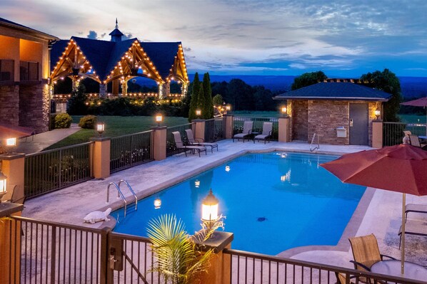 Seasonal outdoor pool