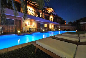 Outdoor pool, pool loungers