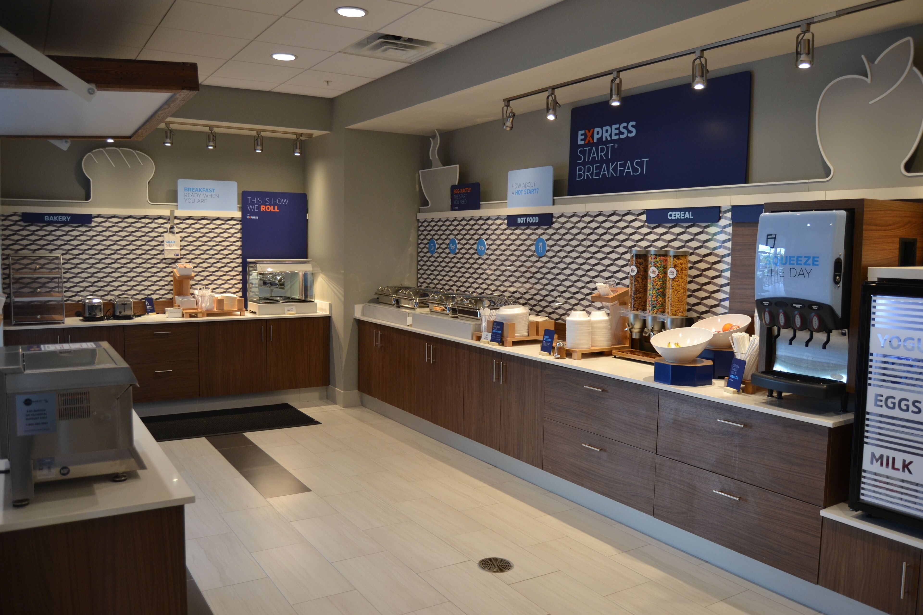 free daily self-service breakfast