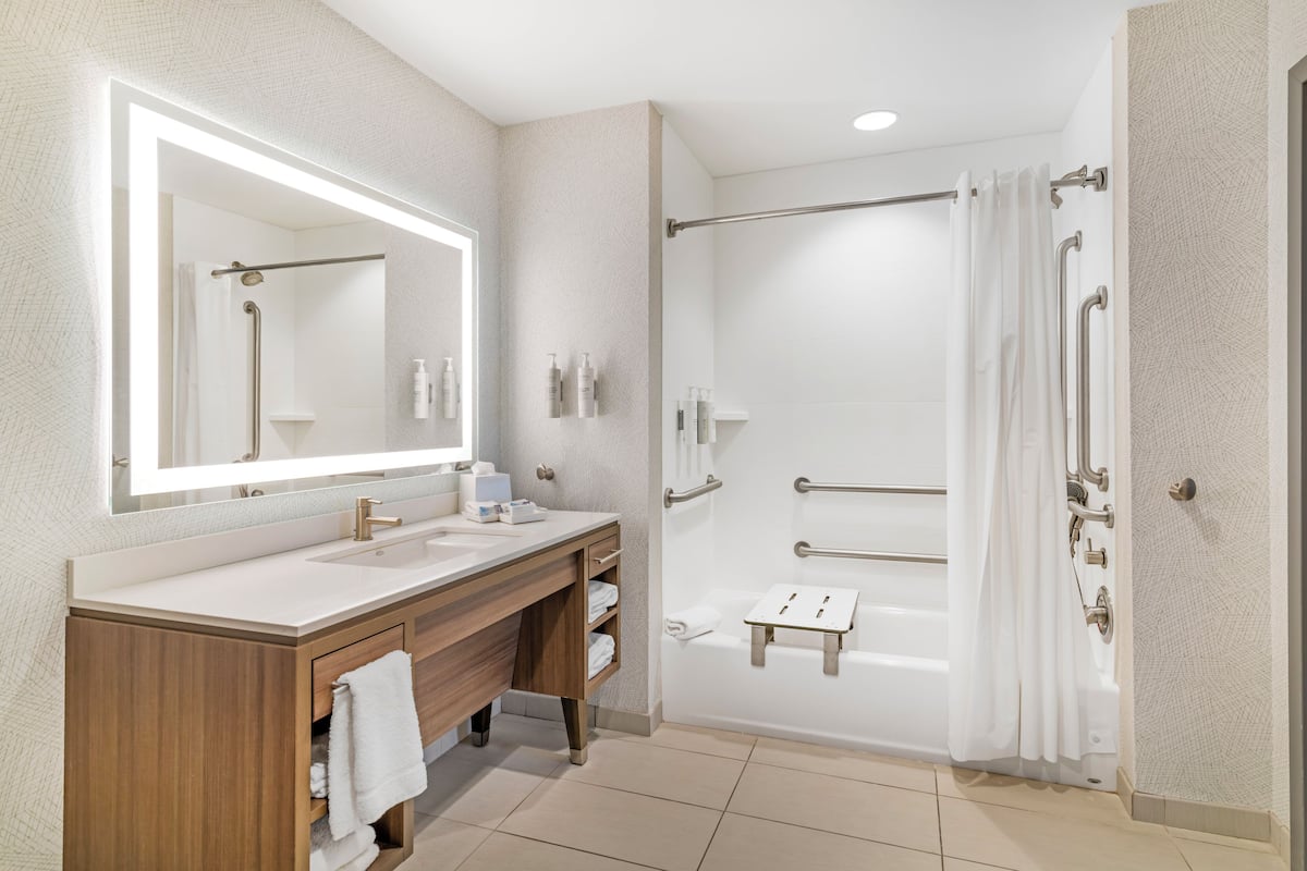 Free toiletries, hair dryer, towels