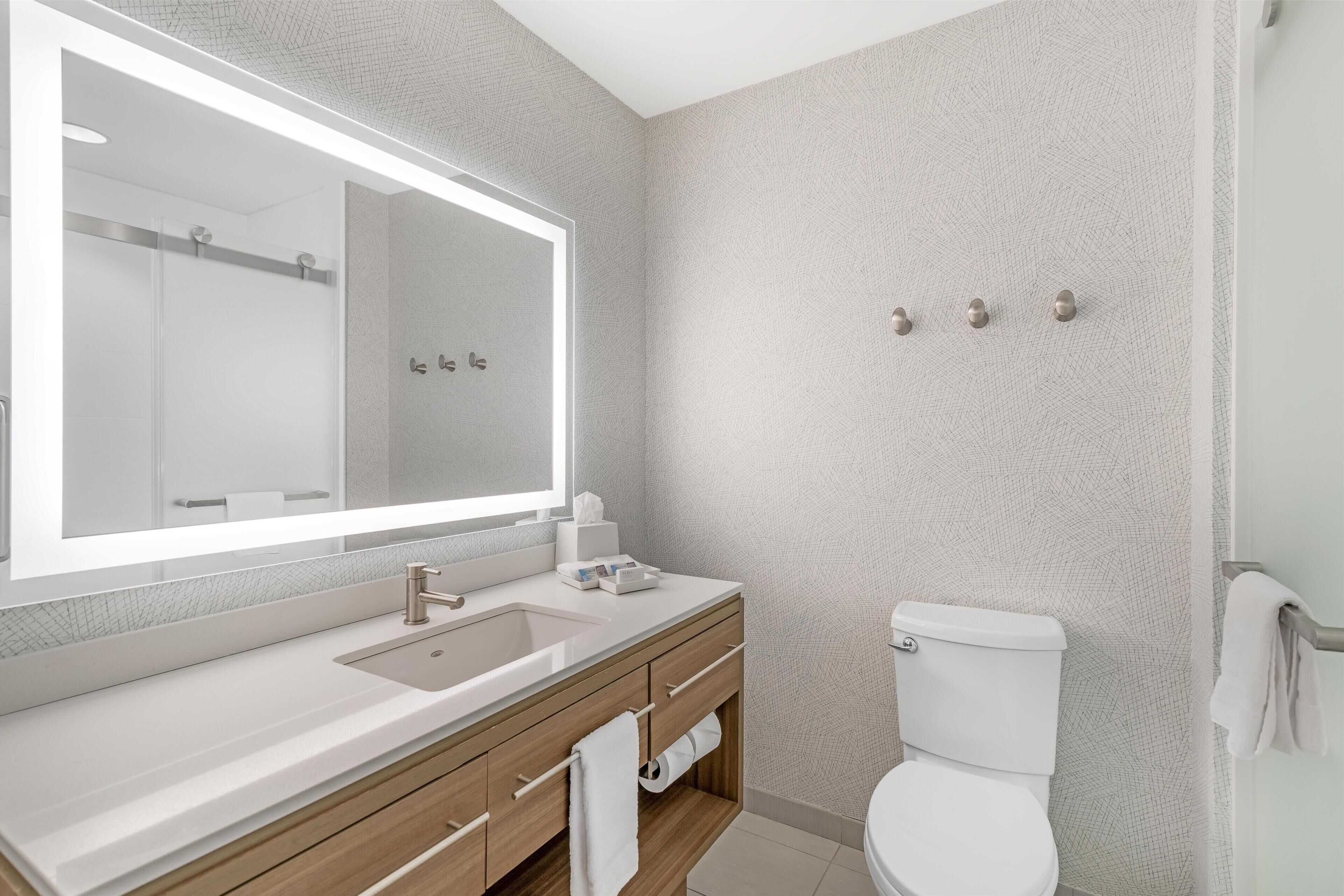 Studiosuite, 1 King-Bett, Nichtraucher | Badezimmer