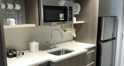 Home2 Suites by Hilton Orlando South Park