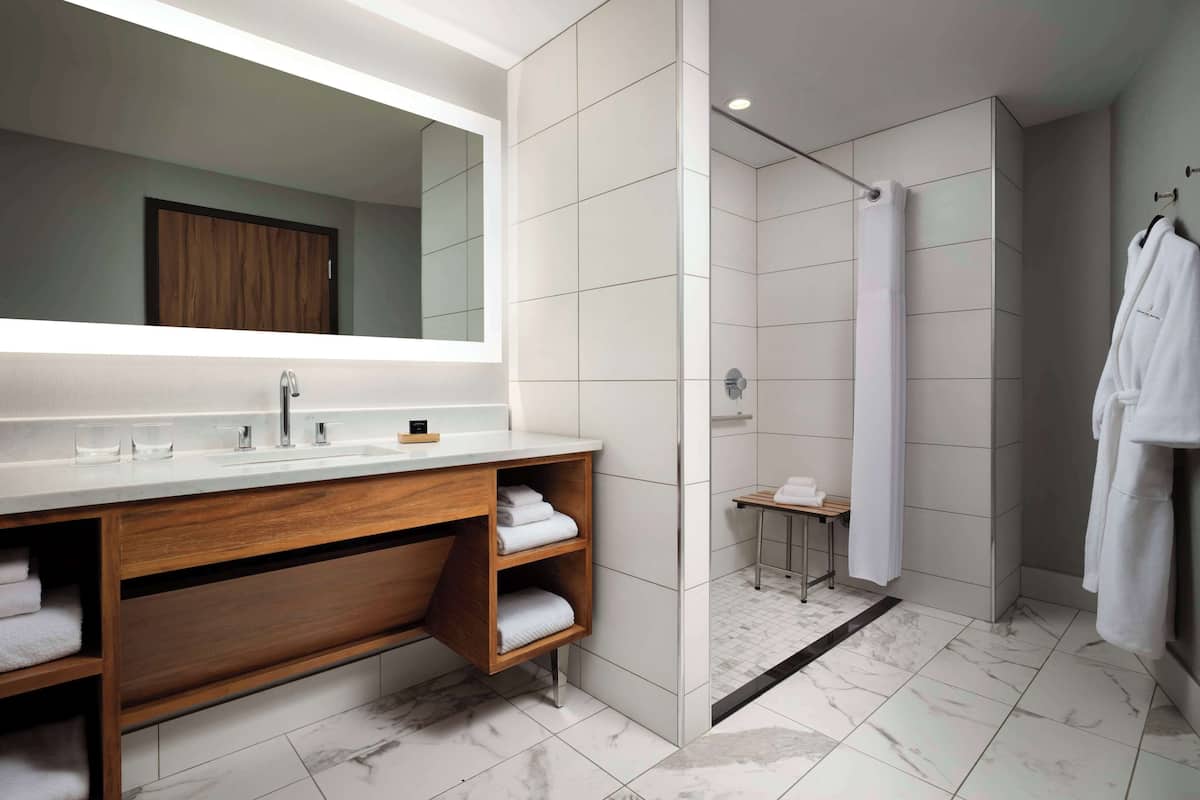 Bathroom shower