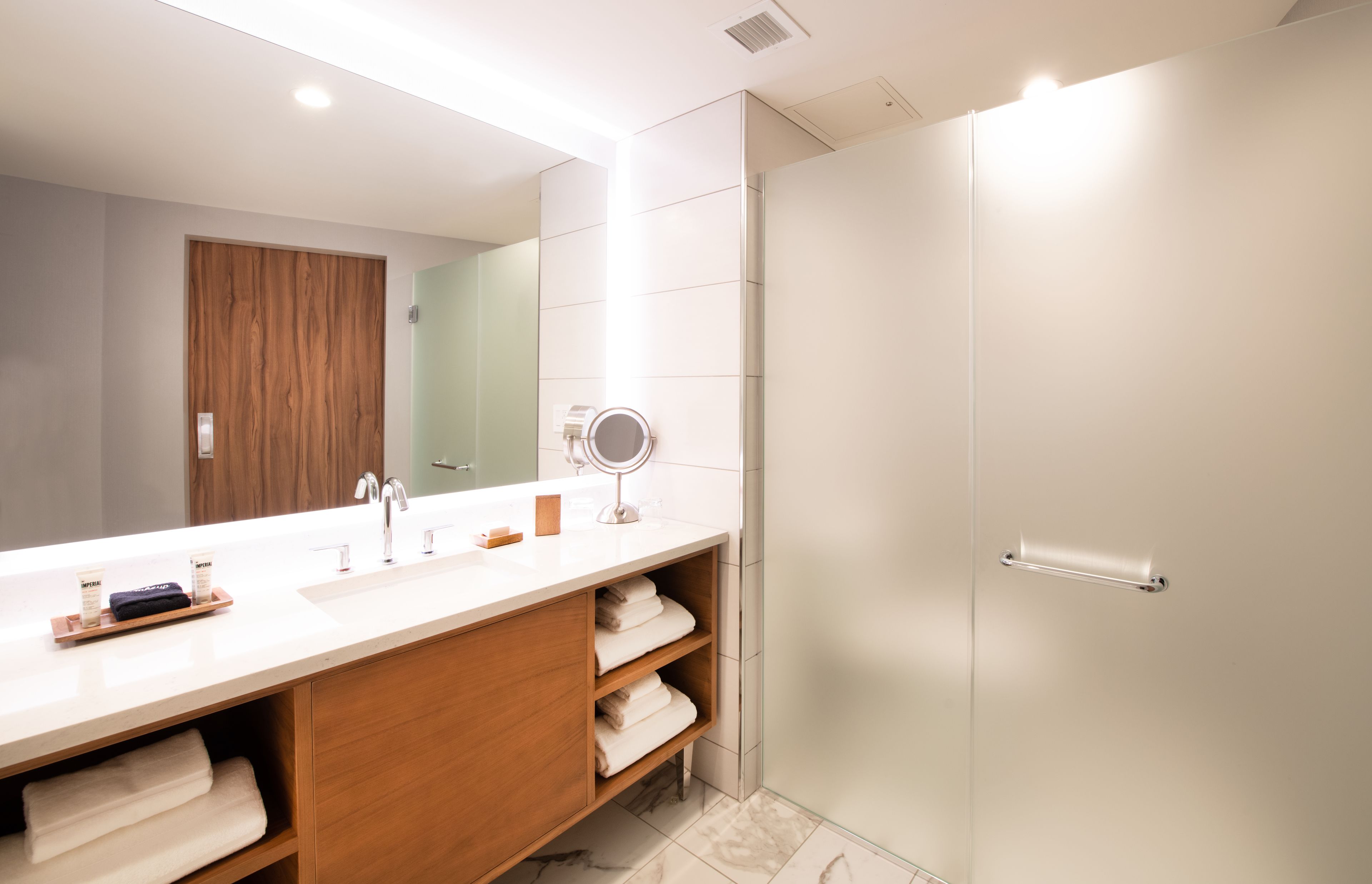Photo - The Charter Hotel Seattle, Curio Collection by Hilton