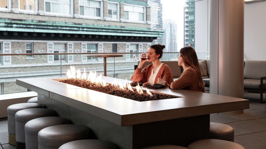 The Charter Hotel Seattle, Curio Collection by Hilton