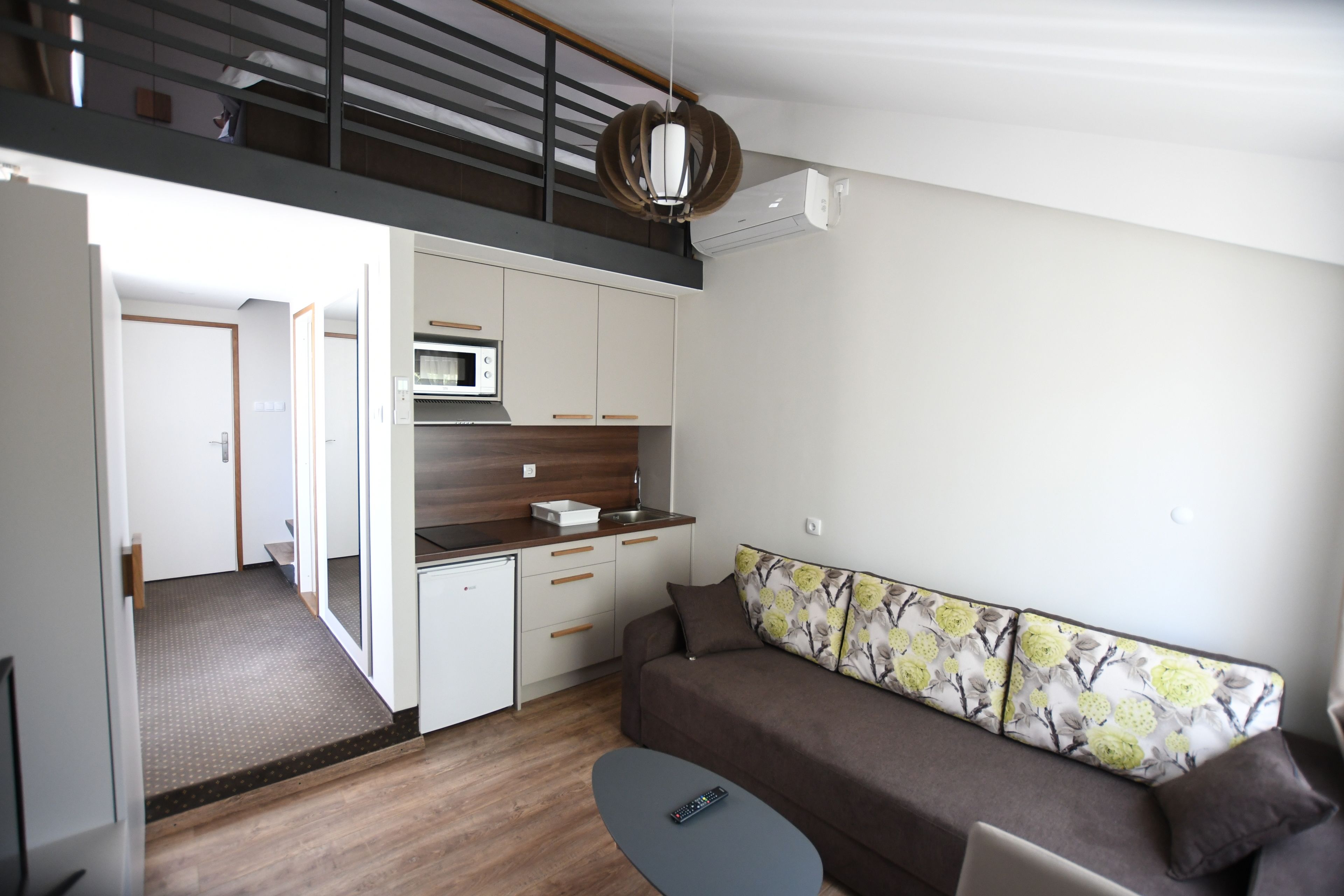 Loft, cocina | Minibar, escritorio, insonorización y wifi gratis 