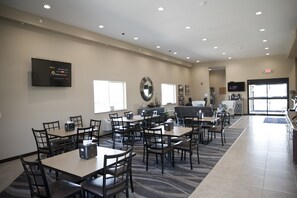 Free daily continental breakfast  - Cobblestone Inn & Suites - Clarinda (Clarinda)