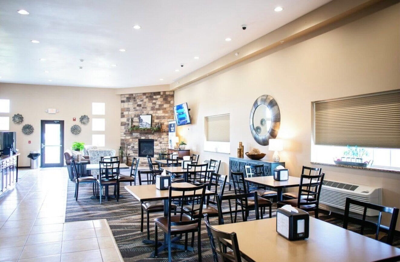 Free daily continental breakfast