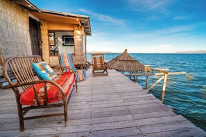 舒適客房, 湖景 | 羽絨被、獨特裝潢、布置獨特、隔音