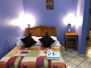 Iron/ironing board, free WiFi