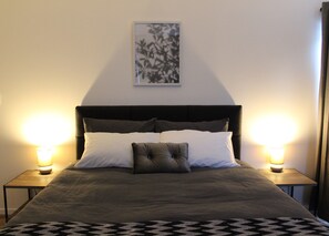 Superior Apartment | 2 bedrooms, desk, iron/ironing board, free WiFi - Holiday Rotorua (Rotorua)