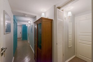 ロビー応接スペース