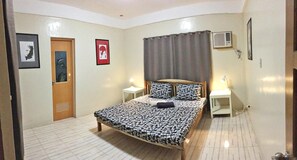 Standard Room | Desk, iron/ironing board, free WiFi, bed sheets