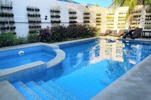 Outdoor pool - Stardust Beach Hotel Matabungkay Batangas (Lian)