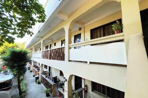 Exterior - Stardust Beach Hotel Matabungkay Batangas (Lian)