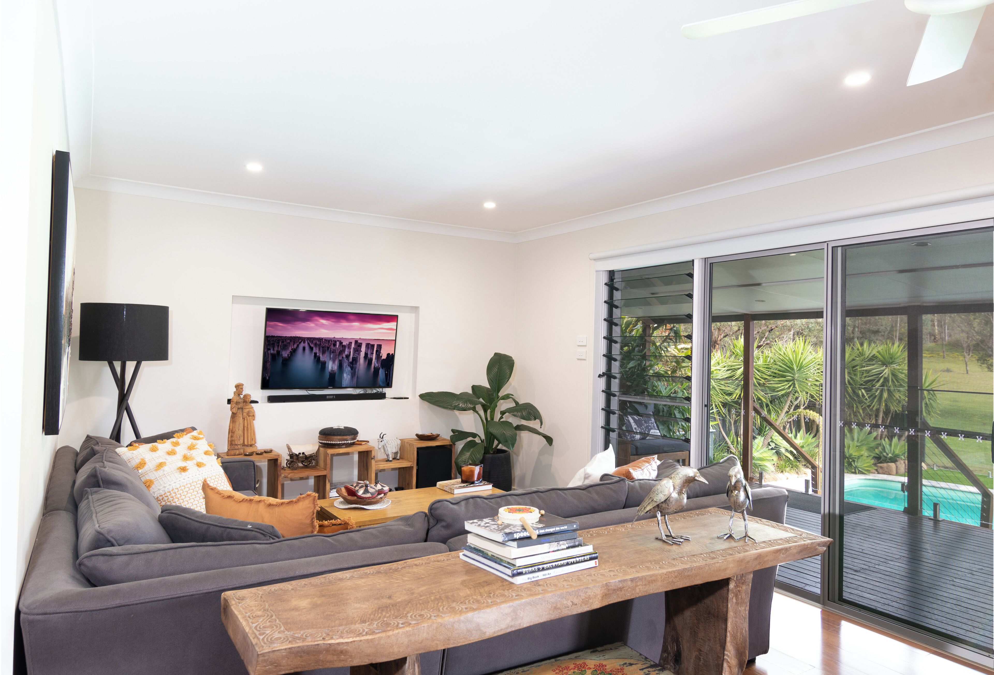 Lindsay Hideaway - Serenity Now - Lochinvar