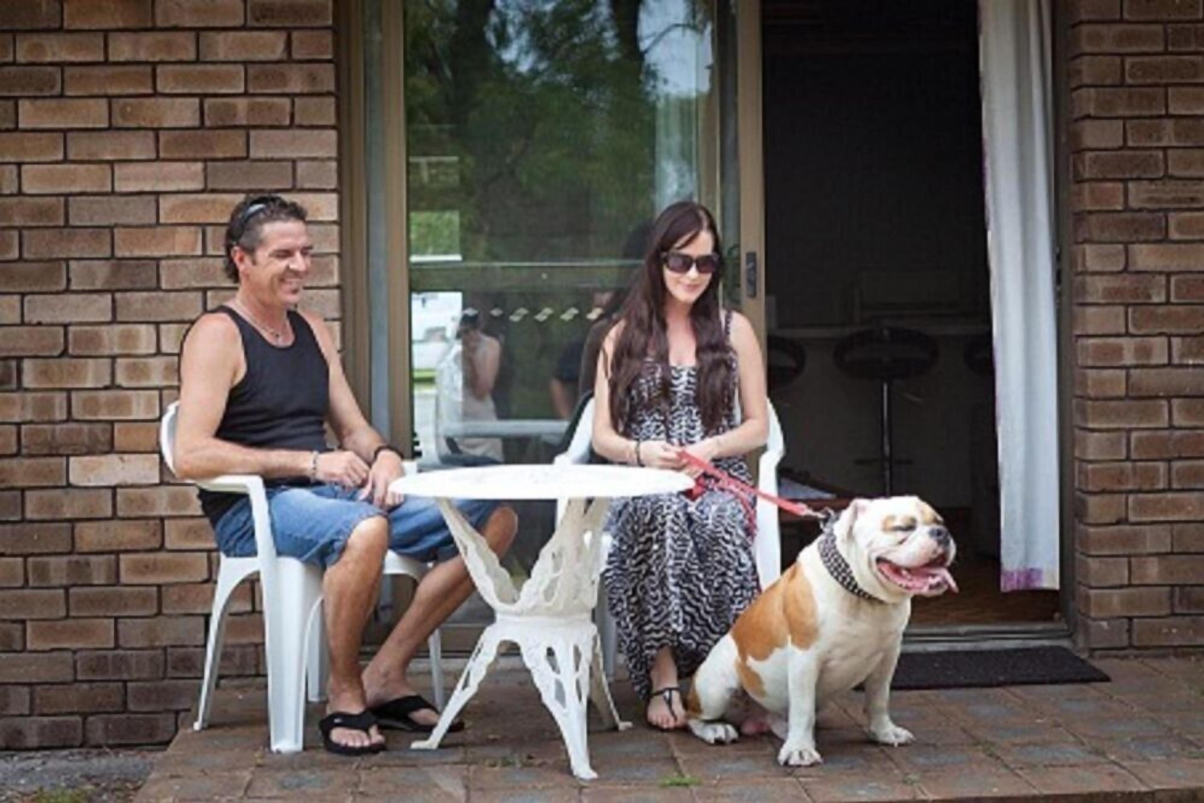 تناول الطعام بالخارج