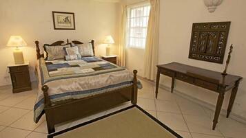 1 habitación, tabla de planchar con plancha, internet y ropa de cama