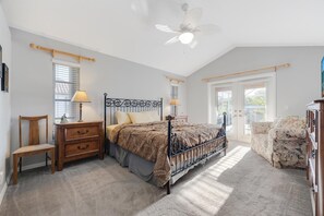 5 habitaciones, tabla de planchar con plancha y wifi gratis 