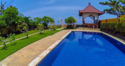 Villa en bord de mer avec piscine, petit-déjeuner et personnel gratuits. Réservez 7 jours et obtenez 10% de réduction