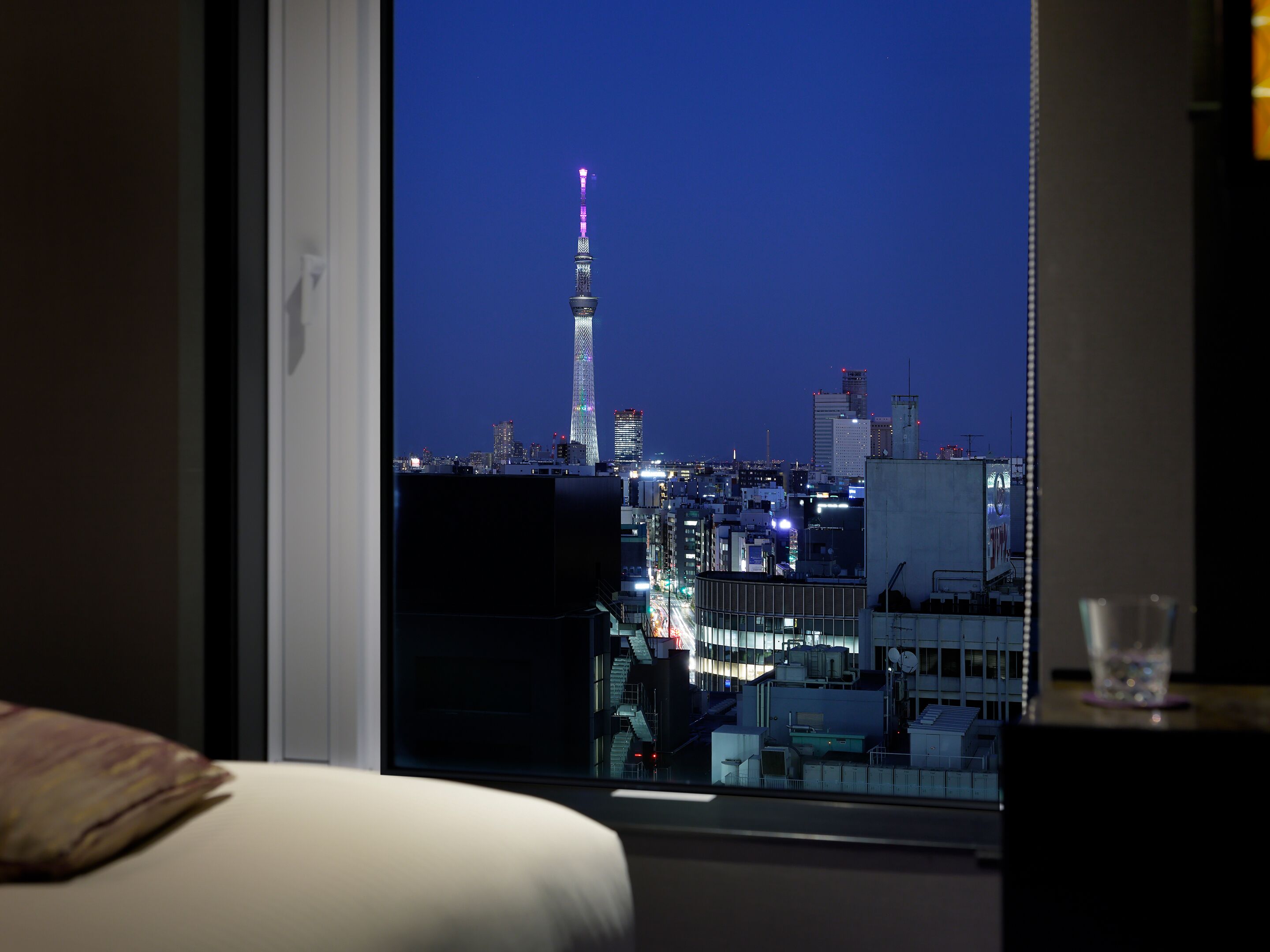 Superior-Zimmer, 1 Queen-Bett, Nichtraucher (Skytree View) | Zimmersafe, Verdunkelungsvorhänge, Bügeleisen/Bügelbrett