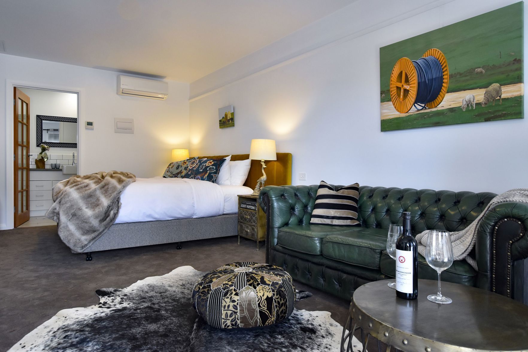 Egyptian cotton sheets, premium bedding, down duvets, pillow-top beds