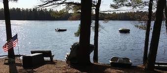 Log Home On Wequas Lake, snowmobile trails & parking, near skiing, dog-friendly