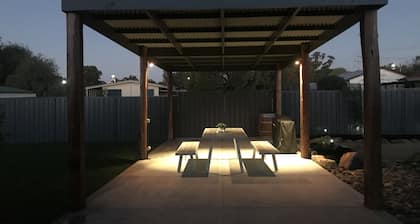 Murray Street Retreat