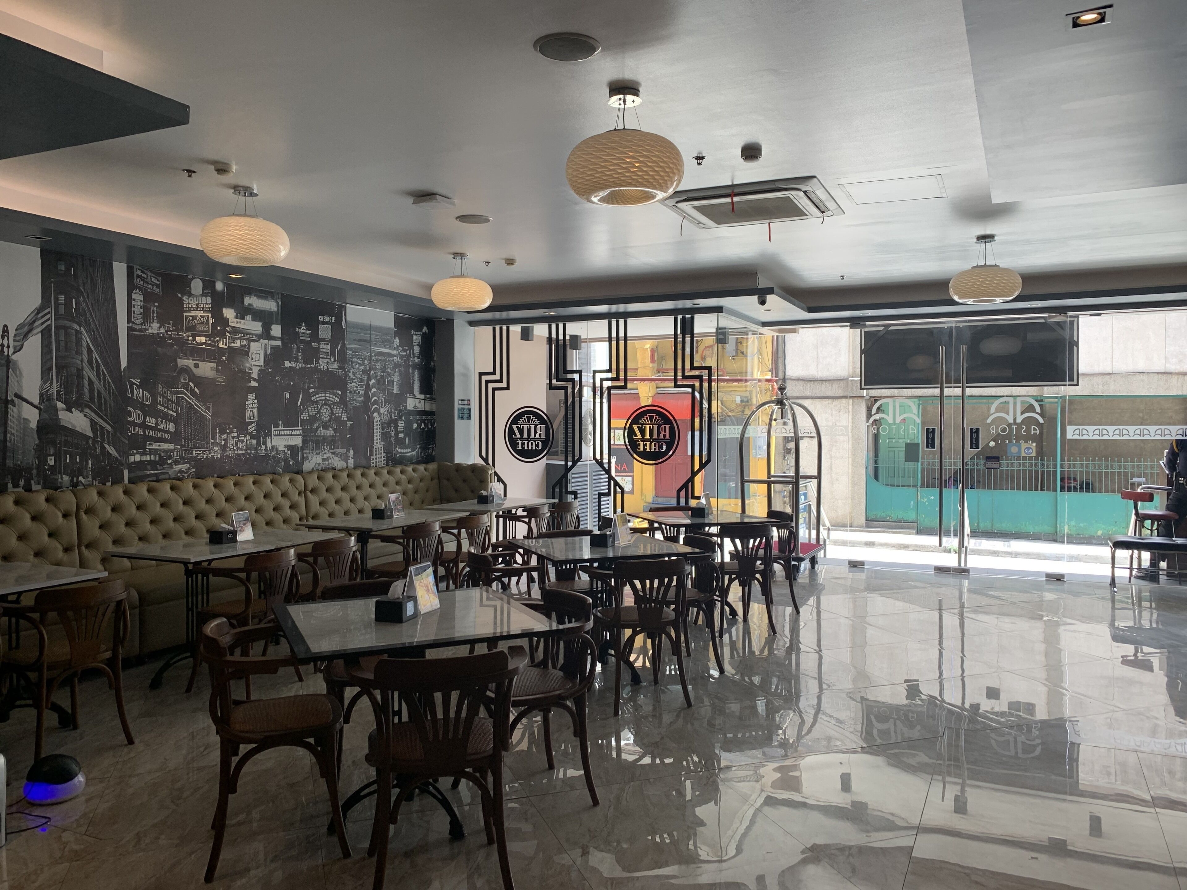 breakfast, lunch, dinner served; local and international cuisine