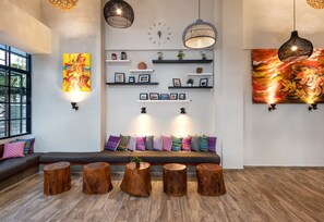 Lobby sitting area - S Loft Manado (Manado)