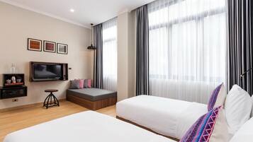 Quarto casal ou duplo luxo (Cozy) | Roupas de cama premium, frigobar, cofres nos quartos, escrivaninha