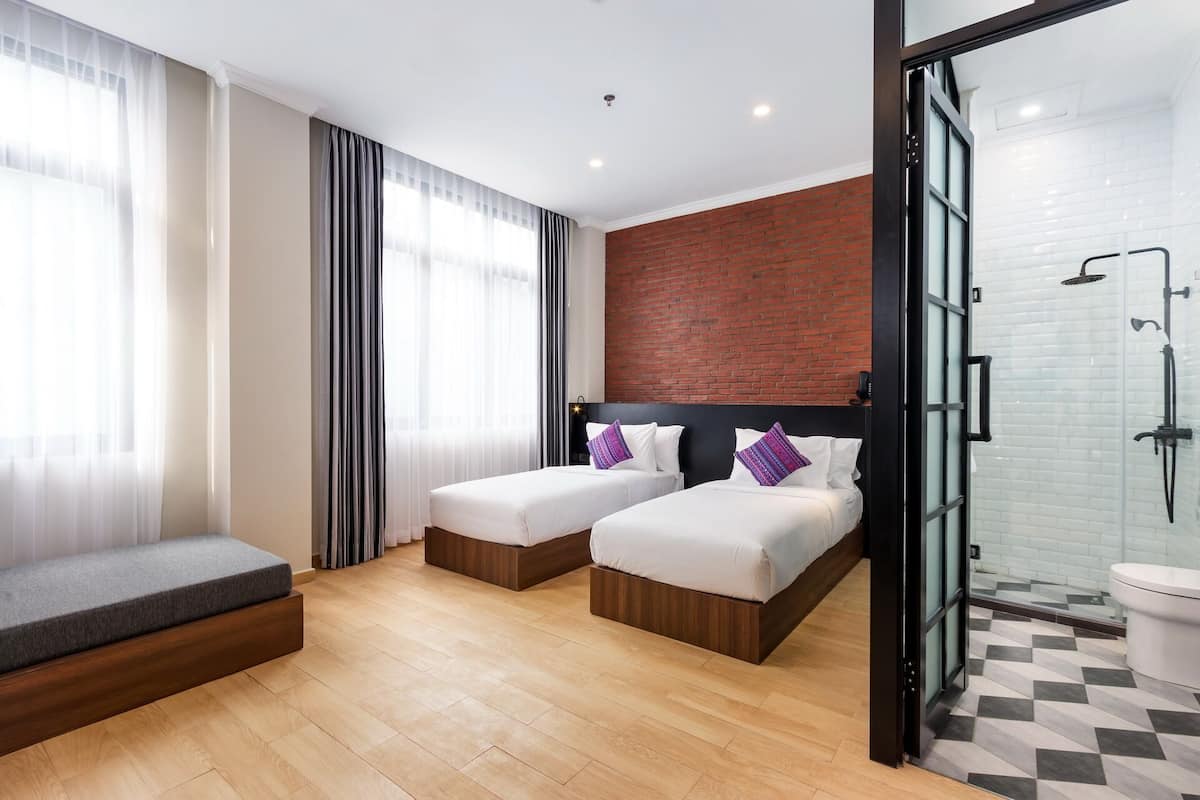 1 bedroom, premium bedding, minibar, in-room safe