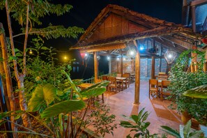 Outdoor wedding area - Phong Nha Coco House (Bo Trach)