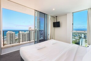 3 chambres, fer et planche à repasser, accès au Wi-Fi (inclus)