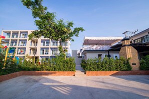 Free self-parking, free valet parking