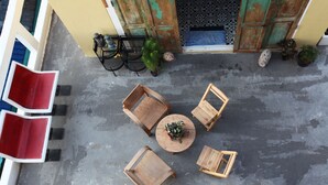 Unclassified image, 4 of 63, button - Baan Talat Phlu - Hostel (Bangkok)