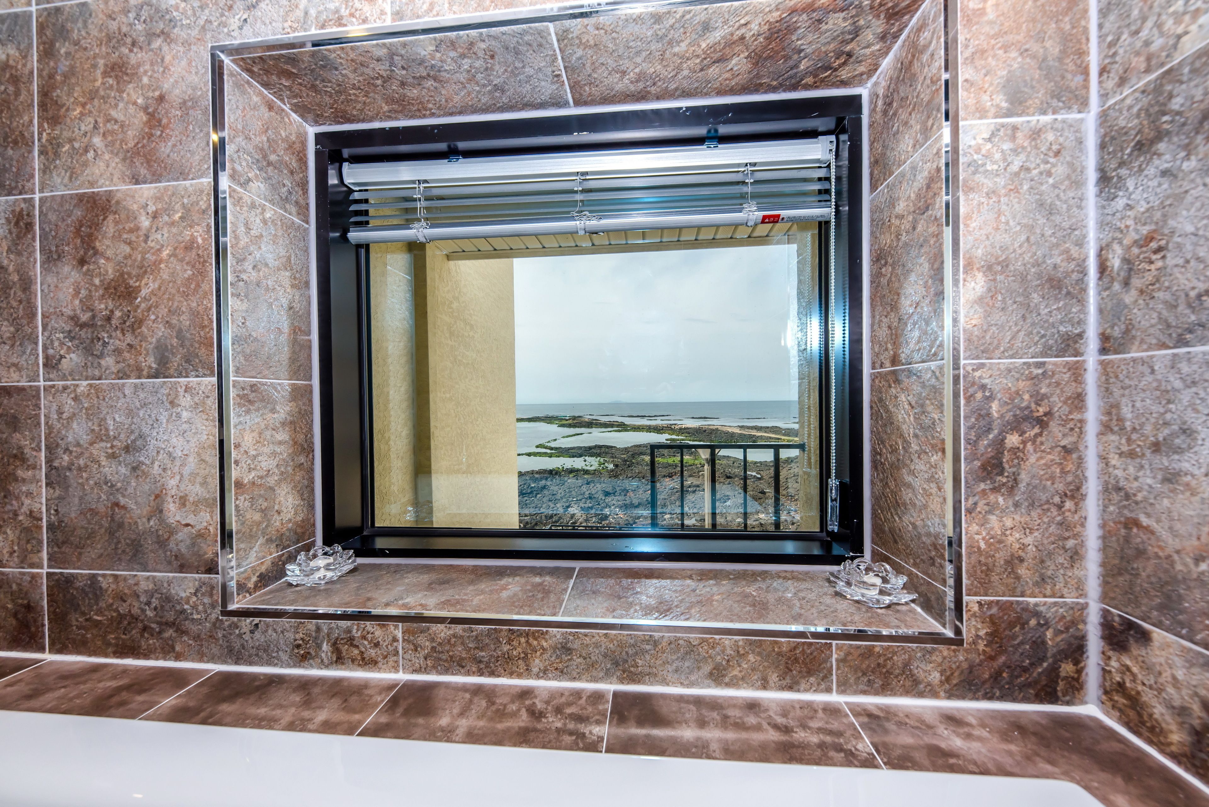 premium room, 2 queen beds | deep-soaking bathtub