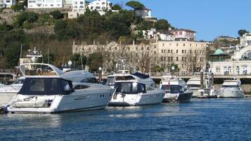 Marina/club náutico