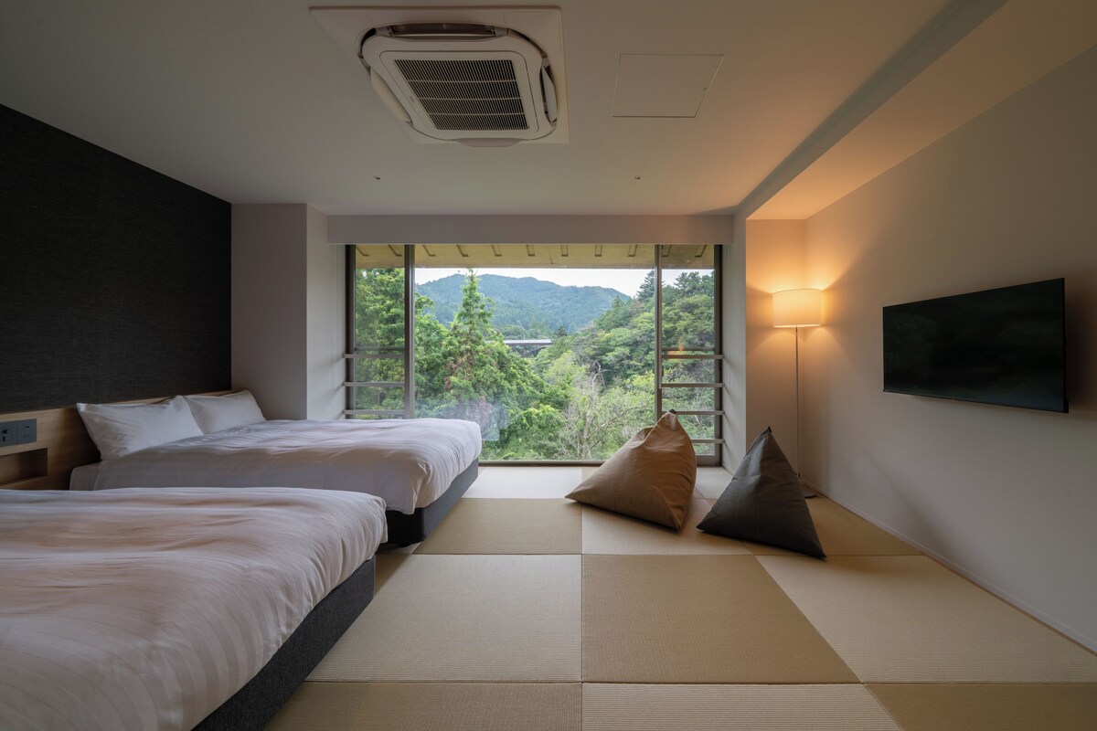 Superior Traditional Room, Non Smoking, River View (All inclusive, Kaiseki Plan) | In-room safe